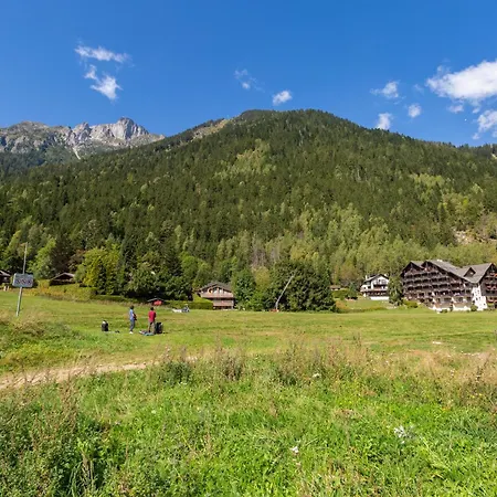 Διαμέρισμα Lachenal 209a Lift 3-min Walk - Happy *