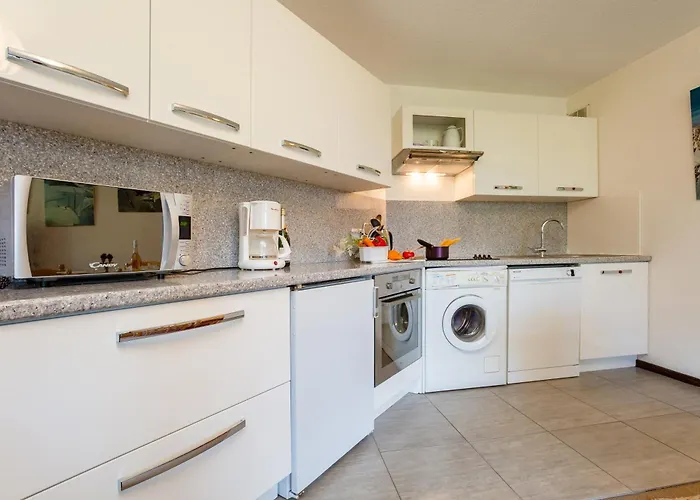 Lachenal 209a - Happy *